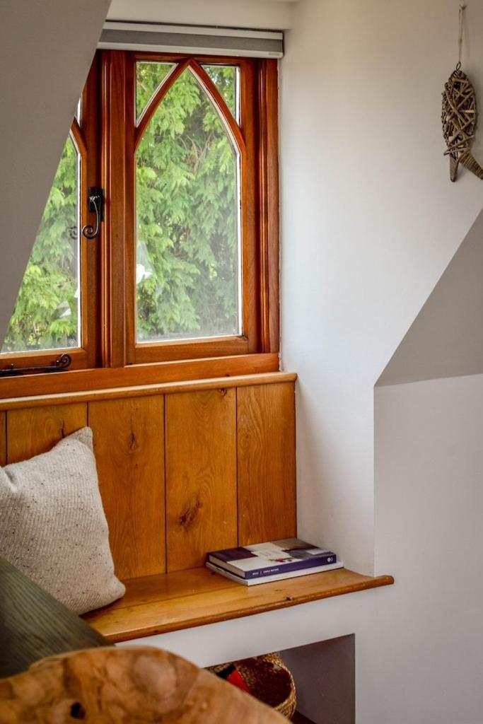 Ferienwohnung The Lookout At Cloatley Meadow Hankerton Exterior foto